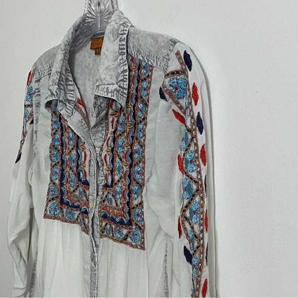 Scully Embroidered Button Down Shirt Women’s Small Westernwear Boho lightweight - Picture 6 of 8